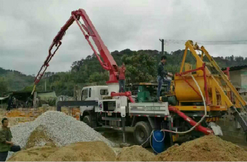 33米混泥土泵车施工视频二